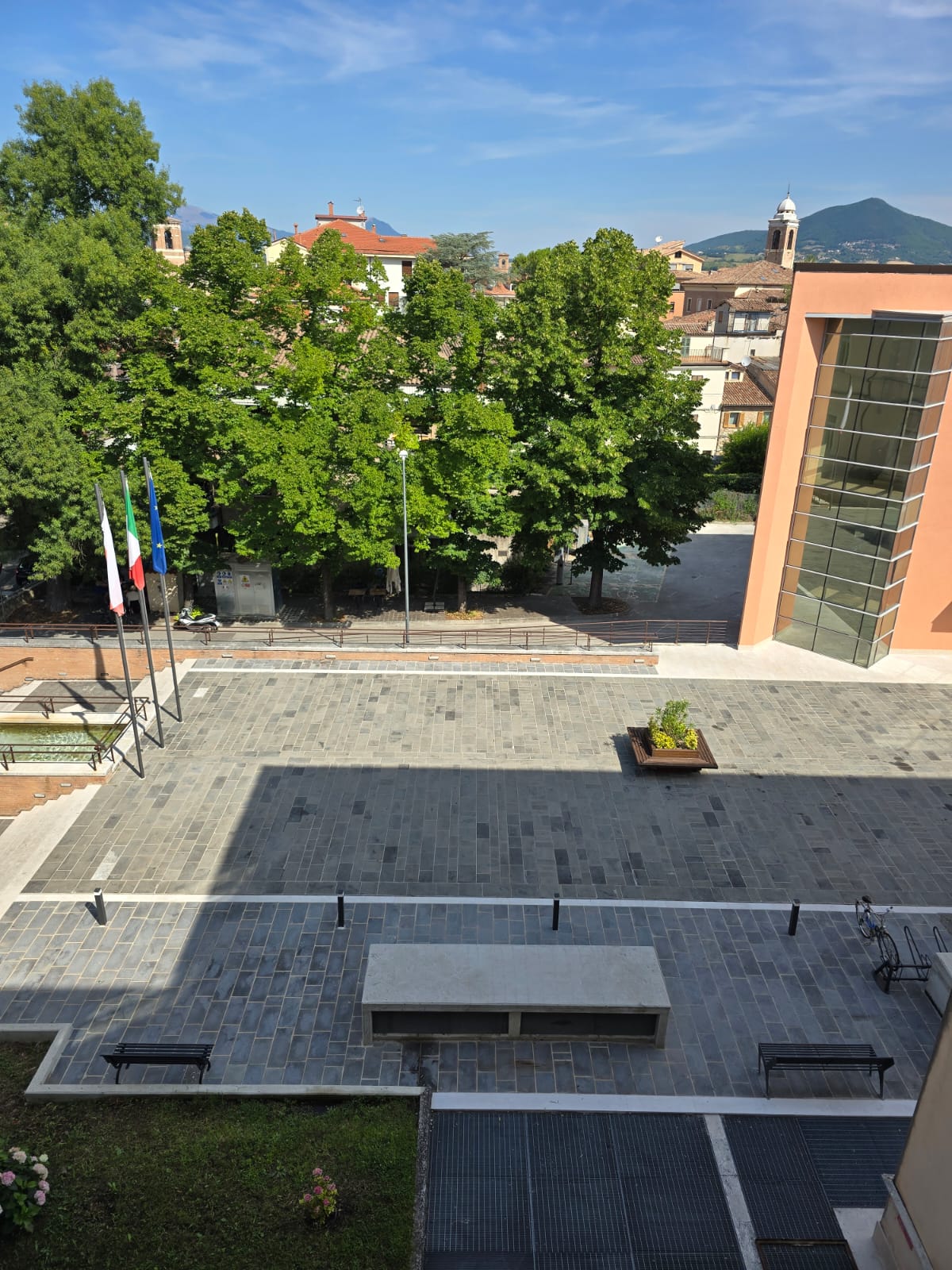 204325c2-06ca-4d0b-a6eb-919c467fb92e