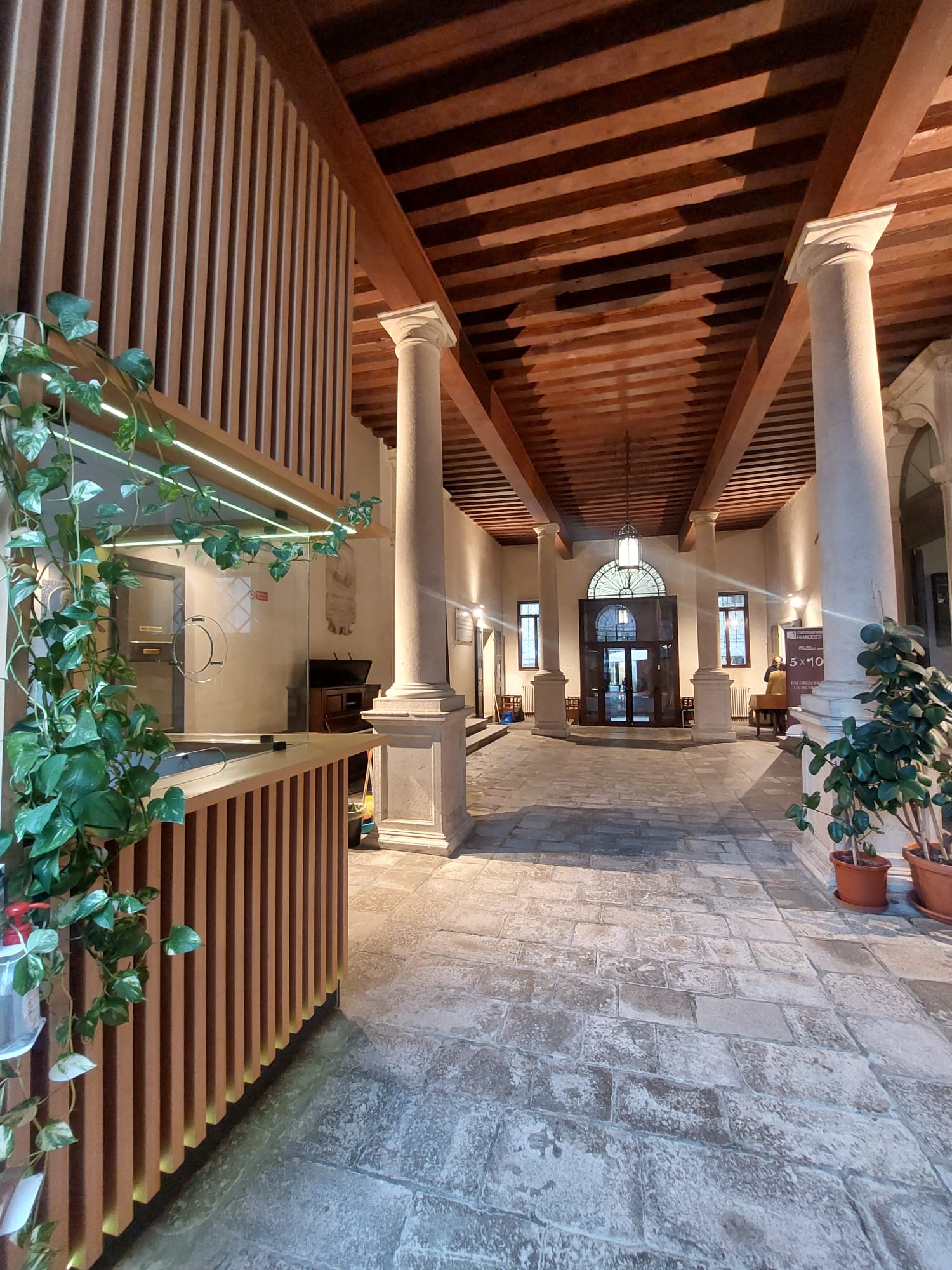 a31f51b4-2ba1-4326-b228-410971fc13b4